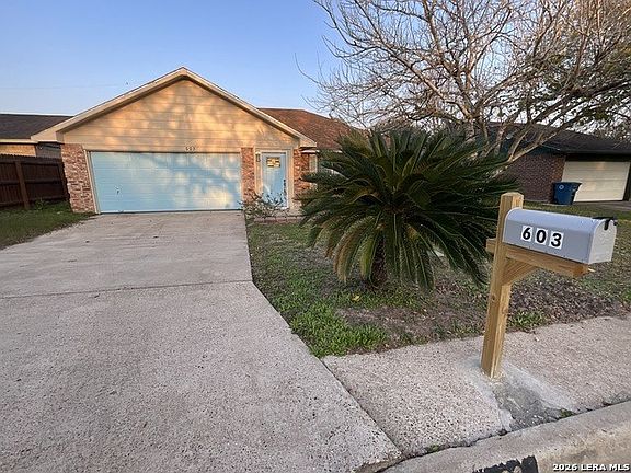 2nd image of 603 S Lassen Dr