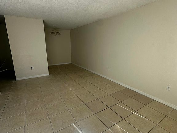 2nd image of 555 Rock Pit Rd