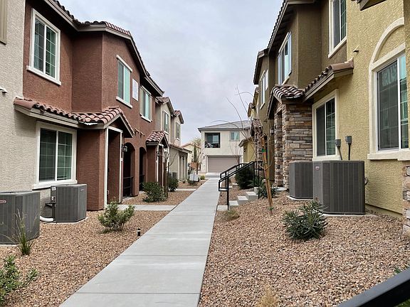 3rd image of 20 Barbara Ln #93A