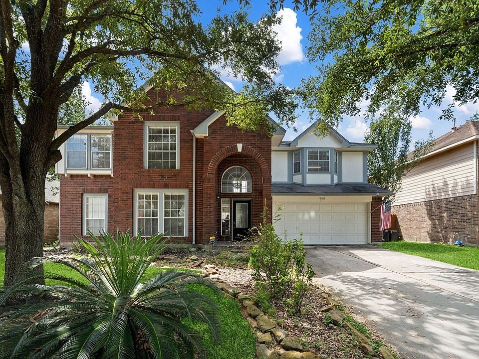1st image of 7306 Oak Walk Dr