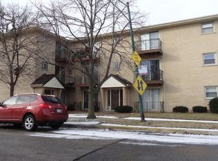 3150 N Neva Ave APT 2A, Chicago, IL 60634