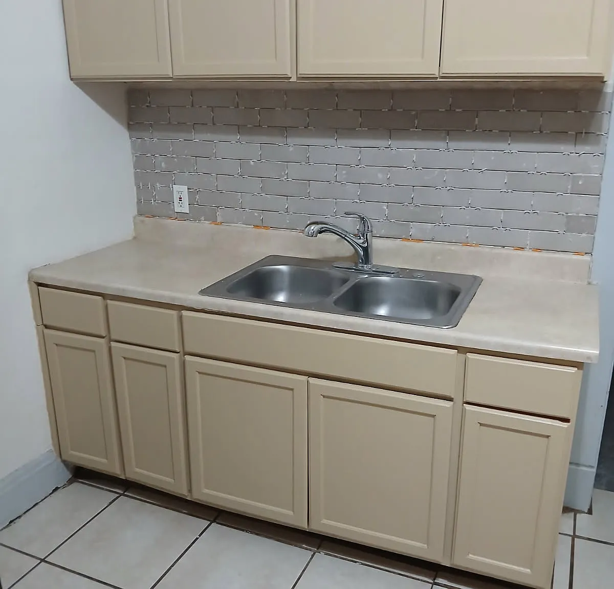 15448 Calcutta Ave — Photo 1