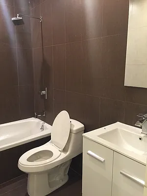 Rented by P Management | media 108