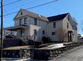 318 George St, Throop, PA 18512