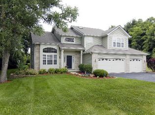 40329 N Golden Eagle Ct, Antioch, IL 60002