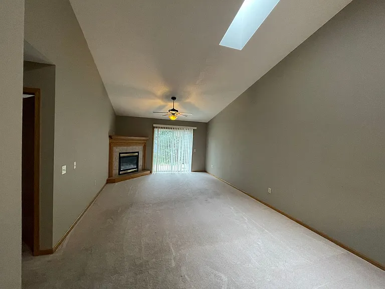 1815 Industrial St — Photo 21