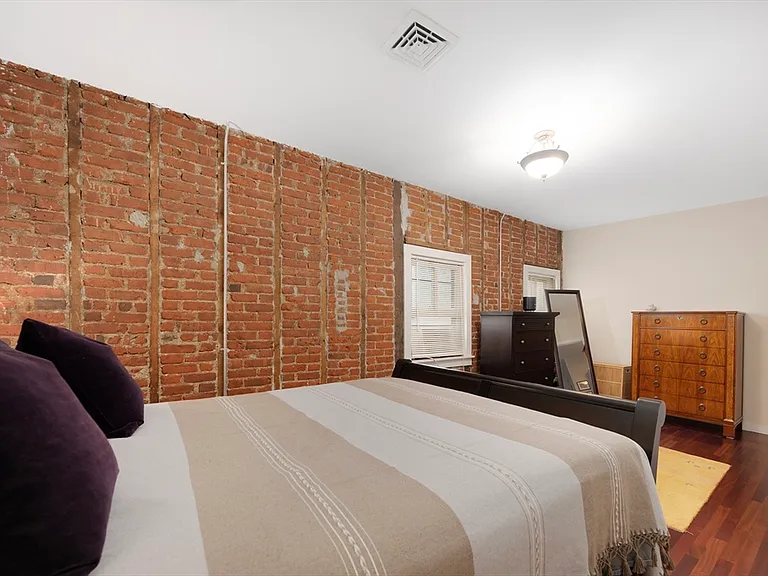 407 Broadway #2 — Photo 13