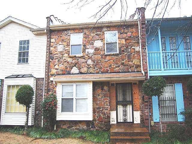 1st image of 4795 James Kent Ct