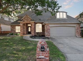2821 E 82nd St, Tulsa, OK 74137