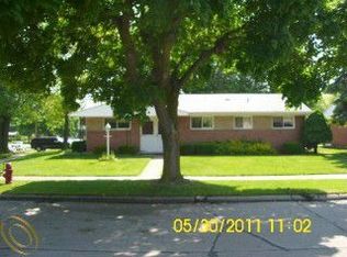 14760 Susanna St, Livonia, MI 48154