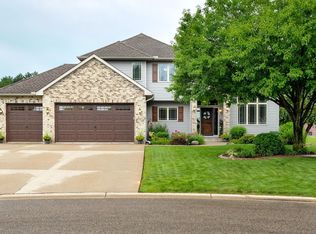 20585 Islandview Cir, Lakeville, MN 55044