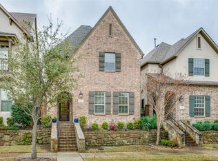 204 Skystone Dr, Irving, TX 75038