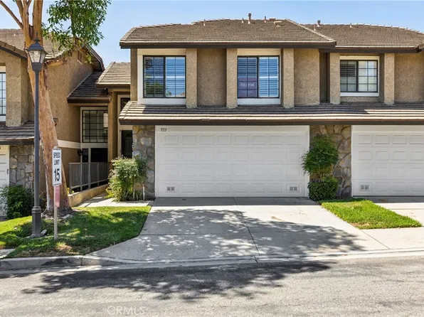 933 Sandstone Dr, Glendora, CA 91740