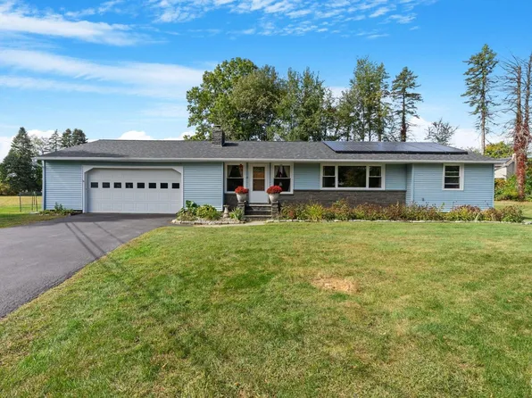 14 Van Buren Drive, Kinderhook, NY 12106