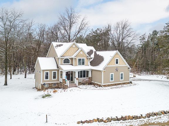 2nd image of 9273 Freedom Dr