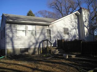 225 Pomona Rd, Galloway, NJ 08205