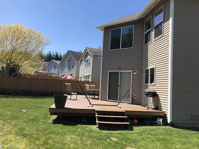 8910 Weiting Ave SE — Photo 32
