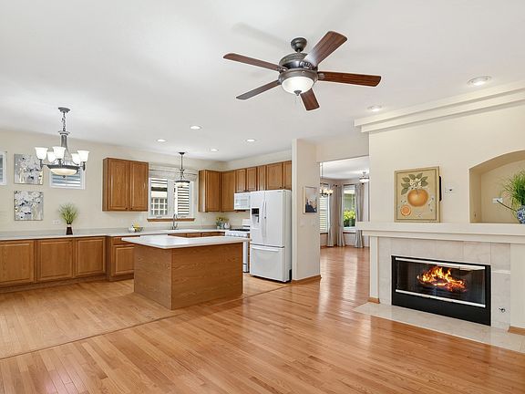 5th image of 433 Enfield Ln