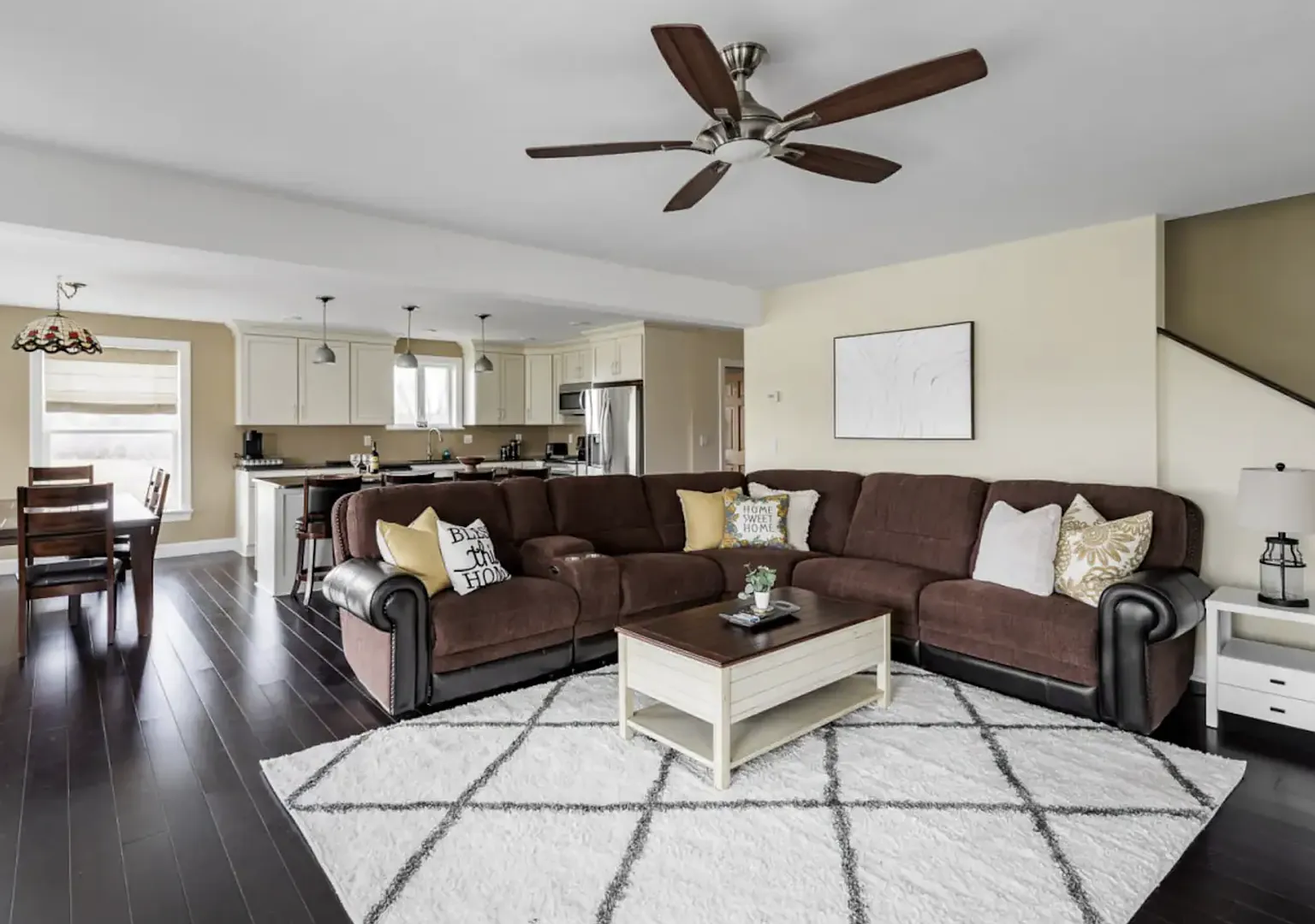 Private furnished winter rental- Heated floors! — Photo 4
