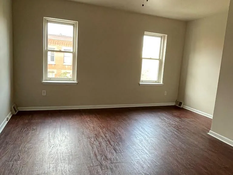1734 W Diamond St #2 — Photo 32