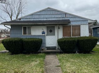 447 Freedom Ave NE, Canton, OH 44704