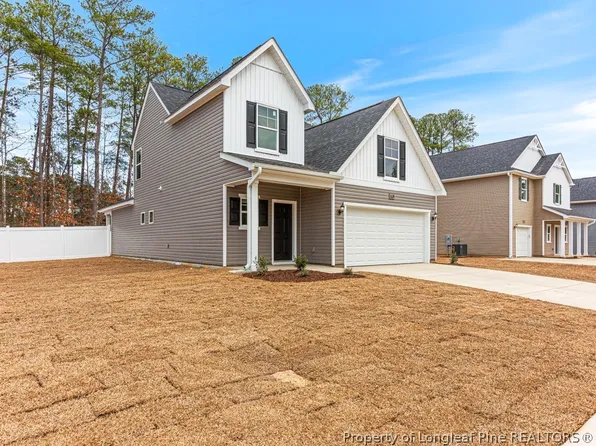 5224 Tyndall Dr, Sanford, NC 27330