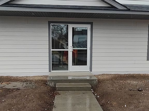 3rd image of 3601 4th Ave S #102