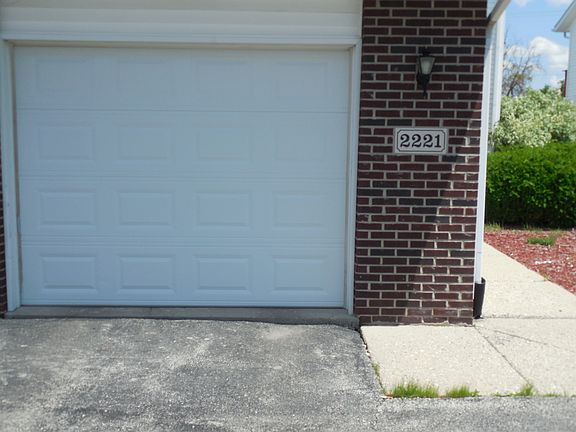 2nd image of 2221 Wittenham Pl #0