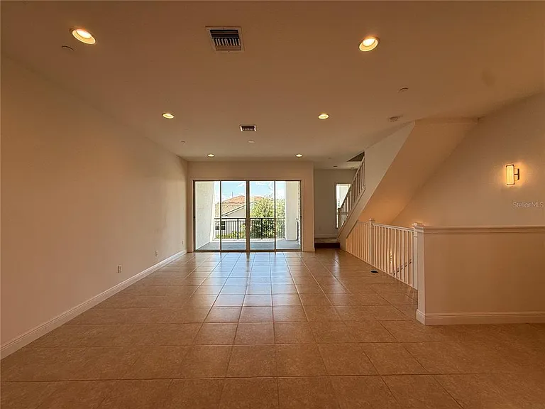 13641 Larkton Ln — Photo 17