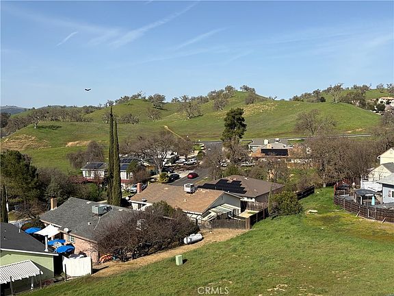 2nd image of 5081 Meadow Lark Ln