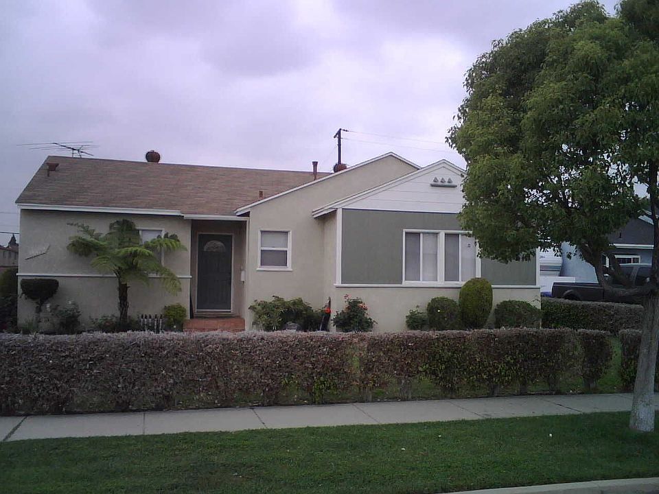 2nd image of 15422 Graystone Ave