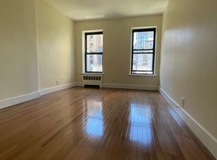 128 W 71st St #4, New York, NY 10023