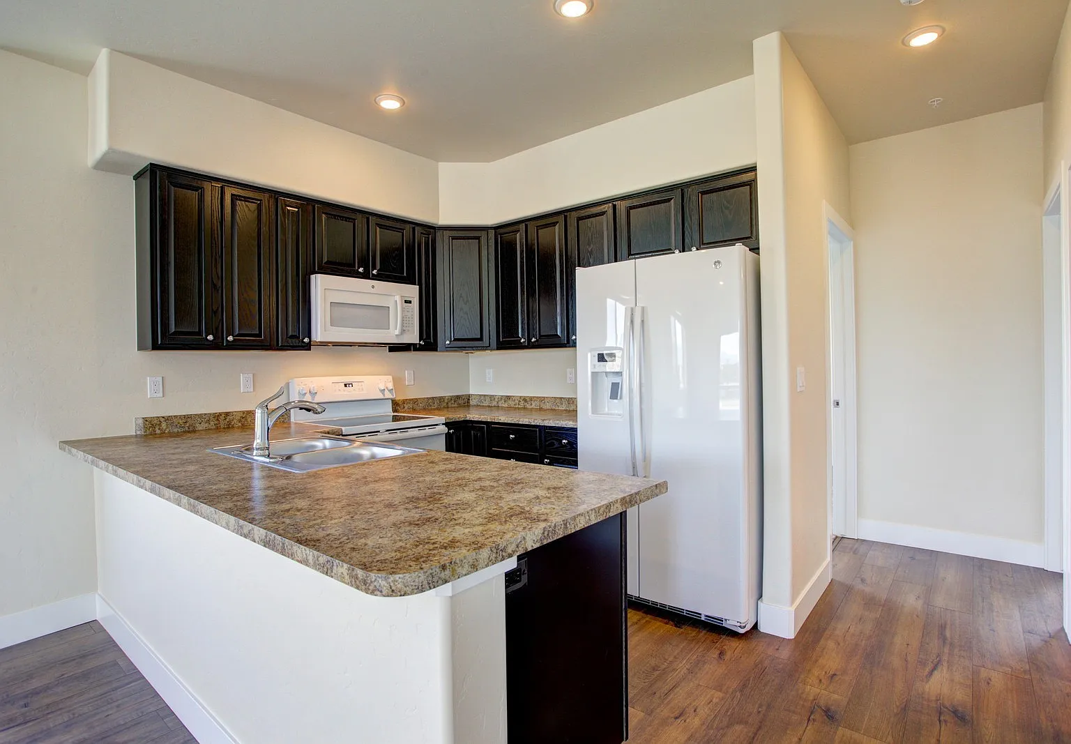 Dillon Ridge Apartments 388 — Photo 2