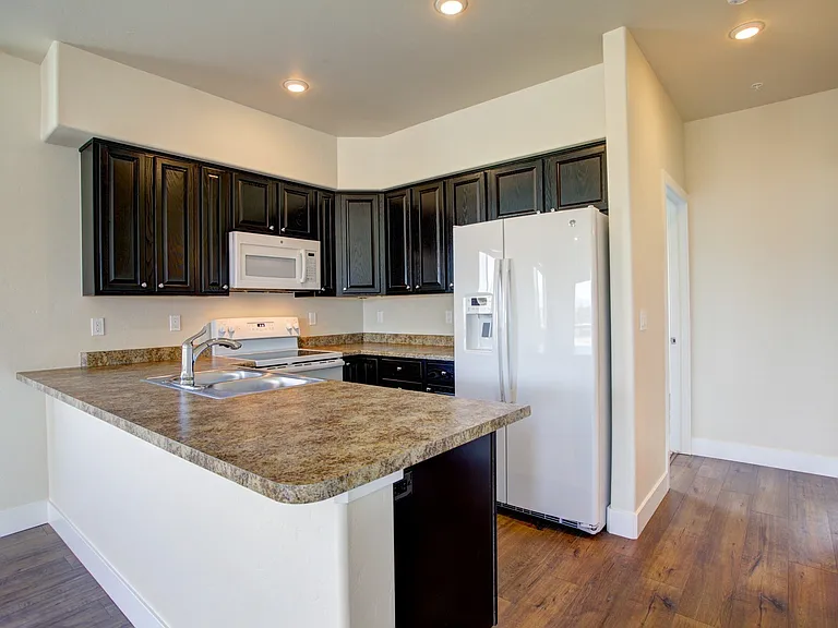 388 Dillon Ridge Rd — Photo 2