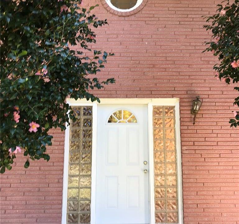 1st image of 1421 S Hicks Cir NW