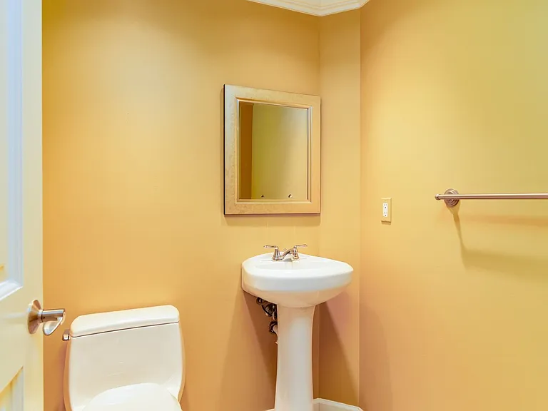 1060 Borghese Ln #802 — Photo 16