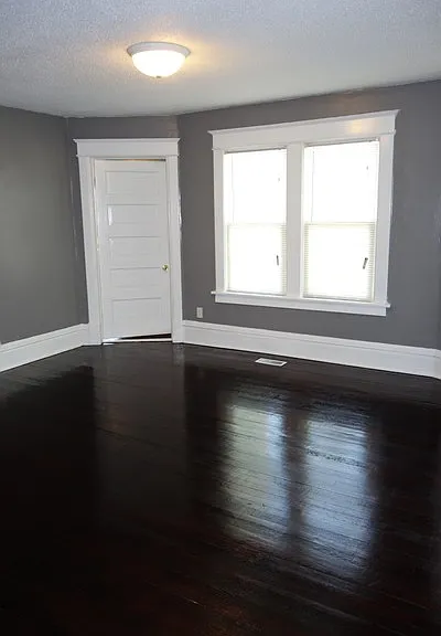 90 Winifred St W — Photo 11
