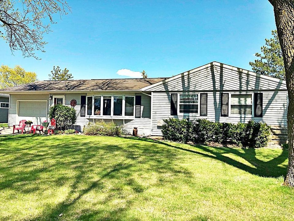 1st image of 321 Galles Dr