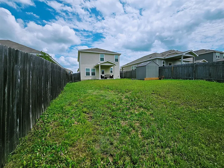 19506 Caymus Dr — Photo 22