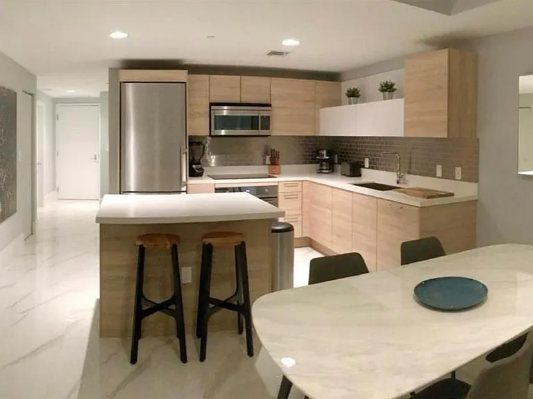 16385 Biscayne Blvd #1818 — Photo 13