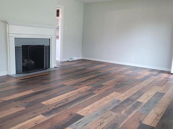 4th image of 1709 Palmyra Ave