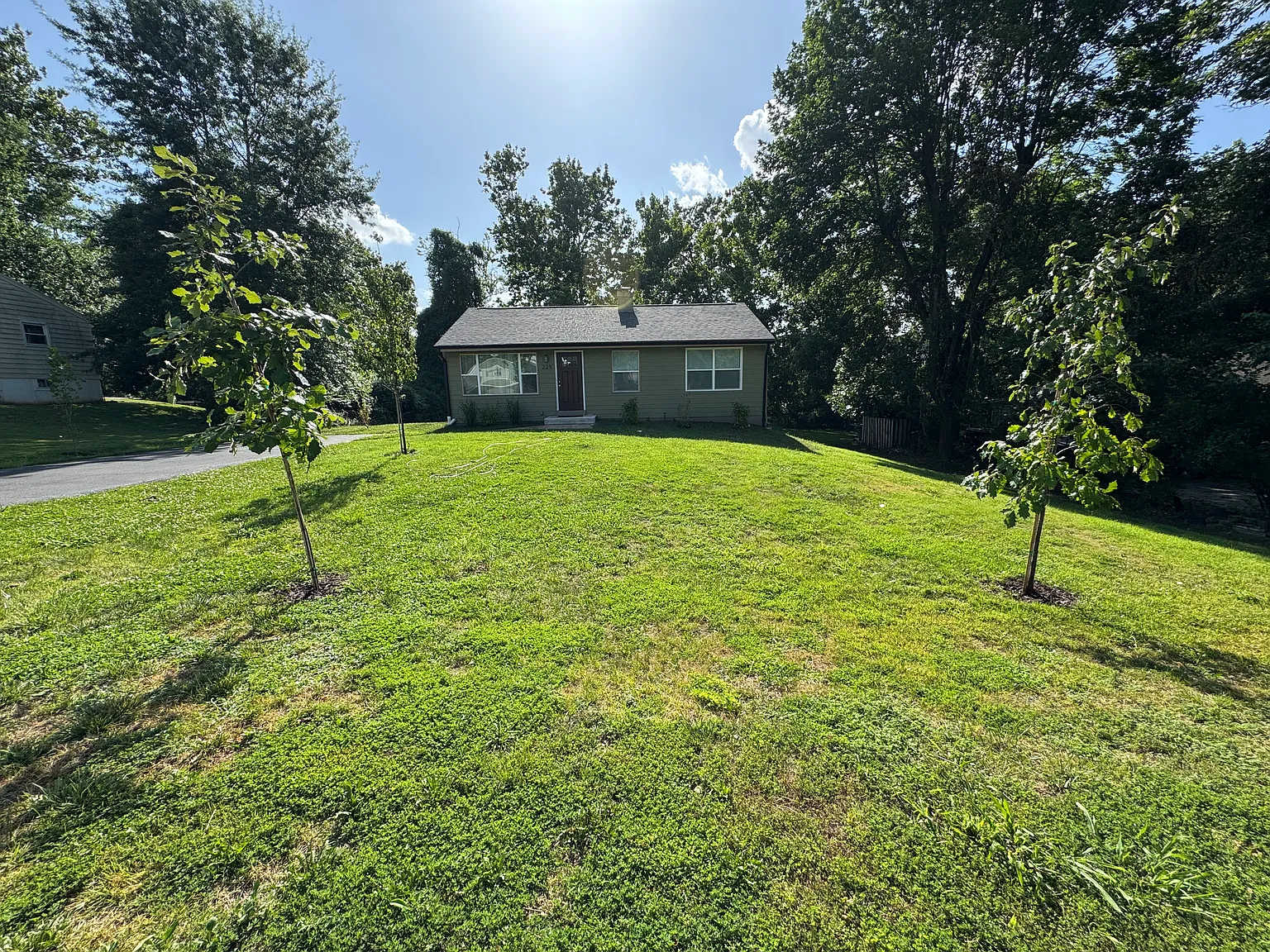 229 Ramsey Ln — Photo 2