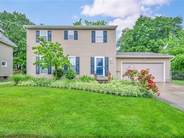 2228 5th St SW, Akron, OH 44314