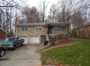 1541 Knight Rd, Louisville, KY 40216