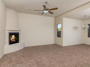 32 Flower Garland Rd, Santa Fe, NM 87508
