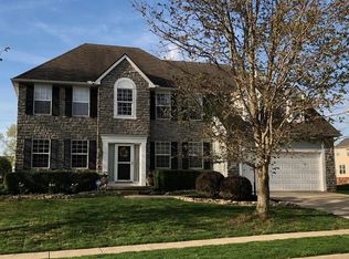 8915 Creek View St, Canal Winchester, OH 43110
