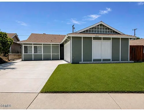 14048 Trumball St Photo 1