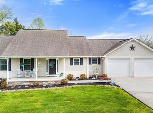 107 River Rd, Jacksboro, TN 37757