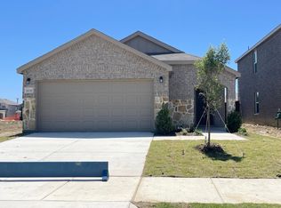 14048 Haggerston Dr, Pilot Point, TX 76258