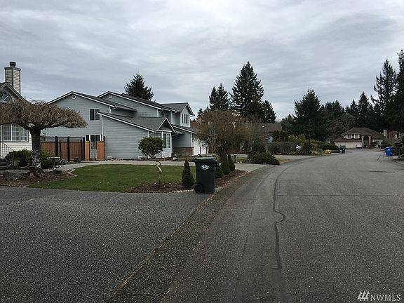Street View Looking South